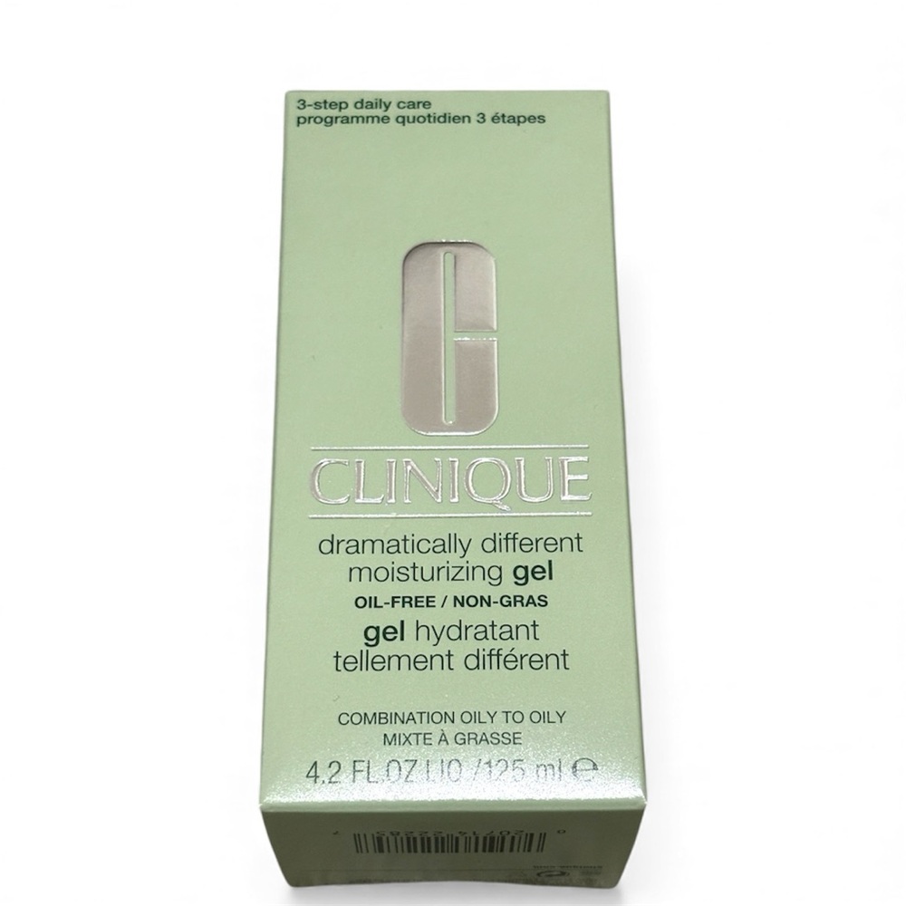 Clinique Dramatically Different Moisturizing Gel NWT - Picture 3 of 5
